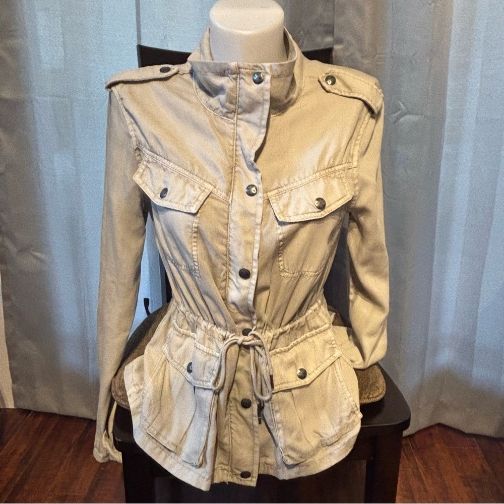 Talula Cream Utility Jacket with Belted Waist and Epaulettes tan size small